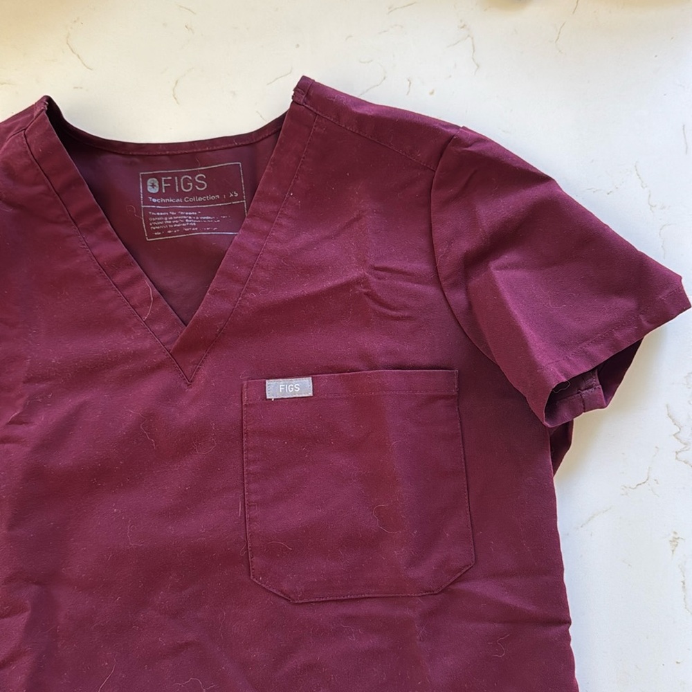 Figs Burgundy Scrub Top